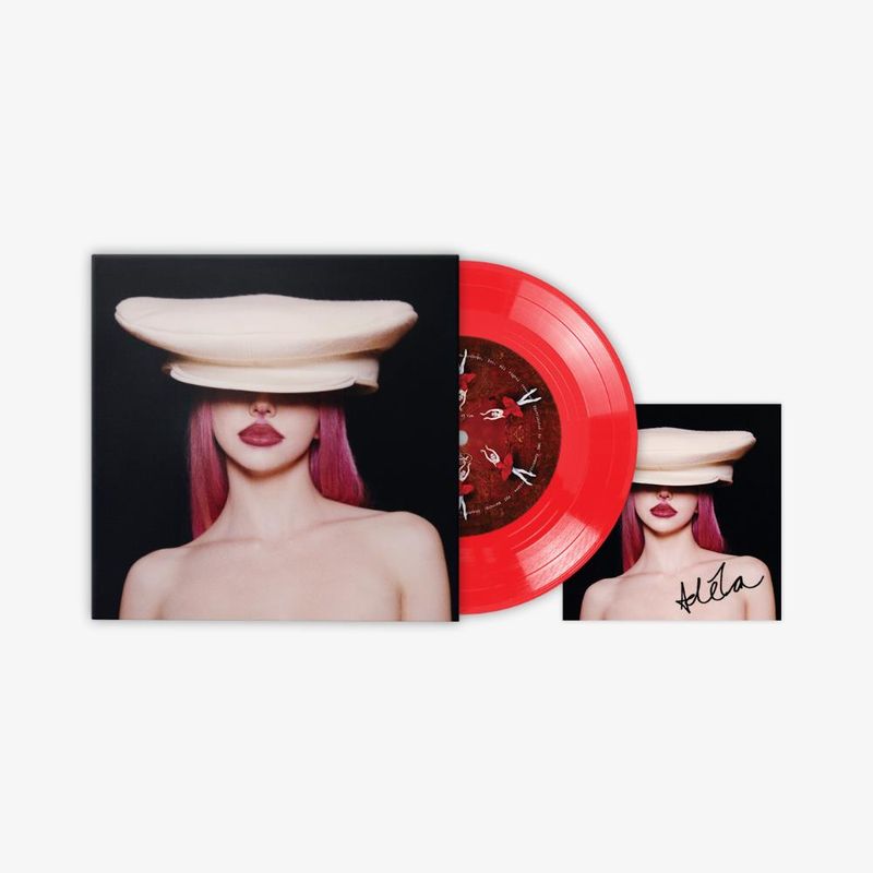 Adéla – KGB vinilo rojo translúcido 7 pulgadas con tarjeta firmada