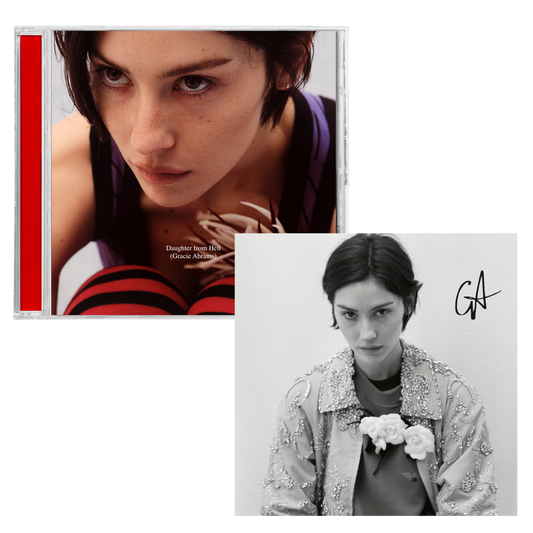Gracie Abrams – Daughter From Hell, edición en CD con tarjeta firmada